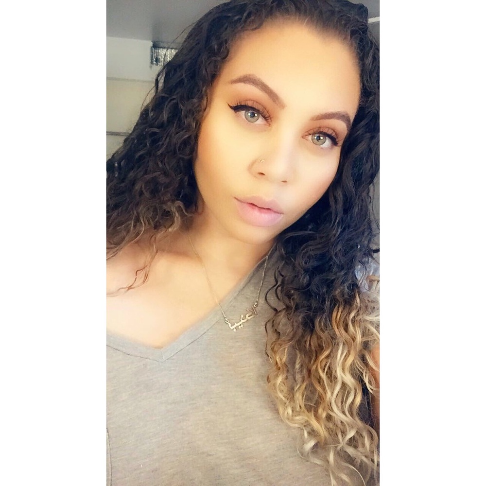 Meet your Posher, Bianca